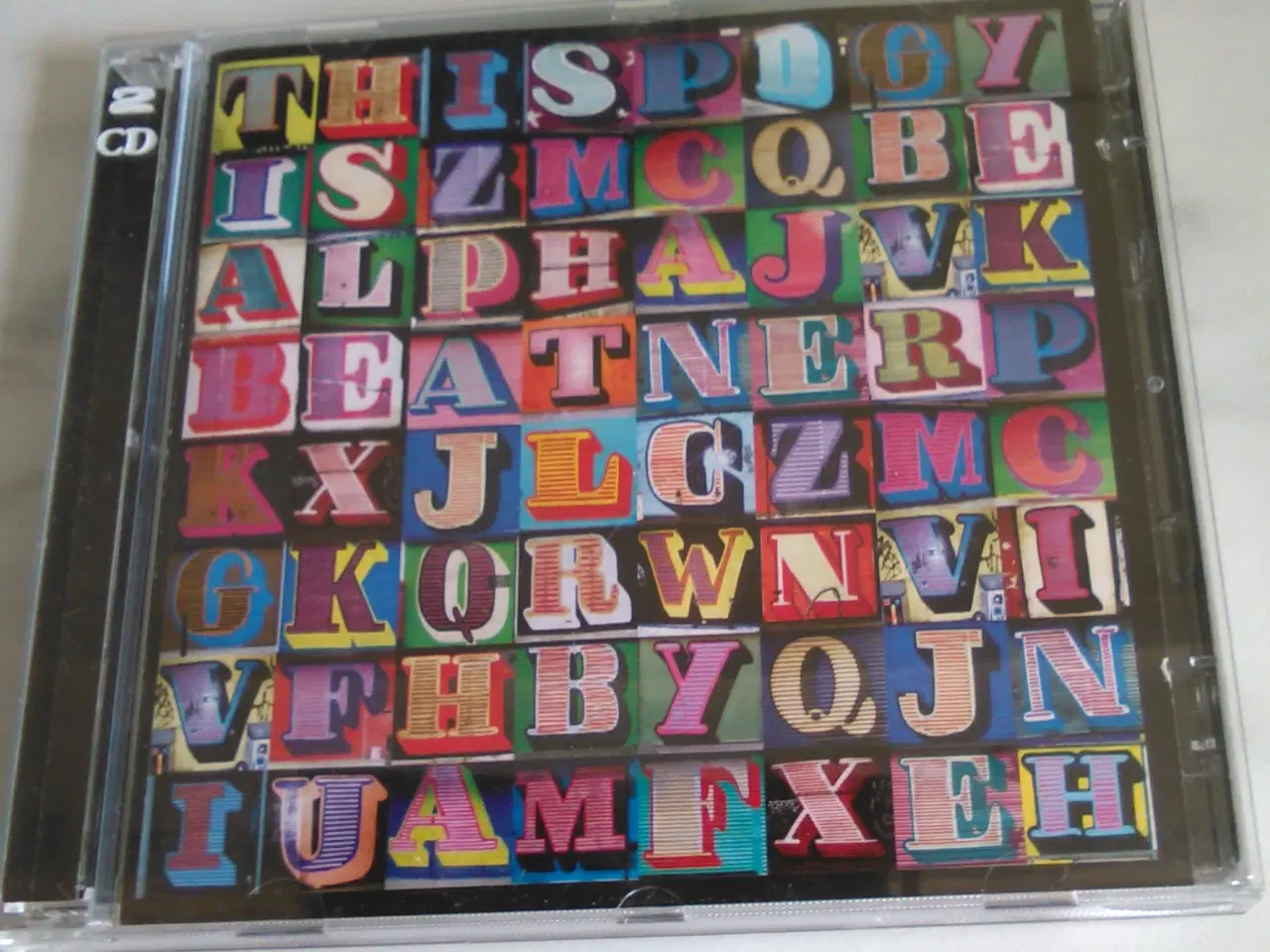 Billede 1 - ALPHABEAT: THIS IS ALPHABEAT (2CD