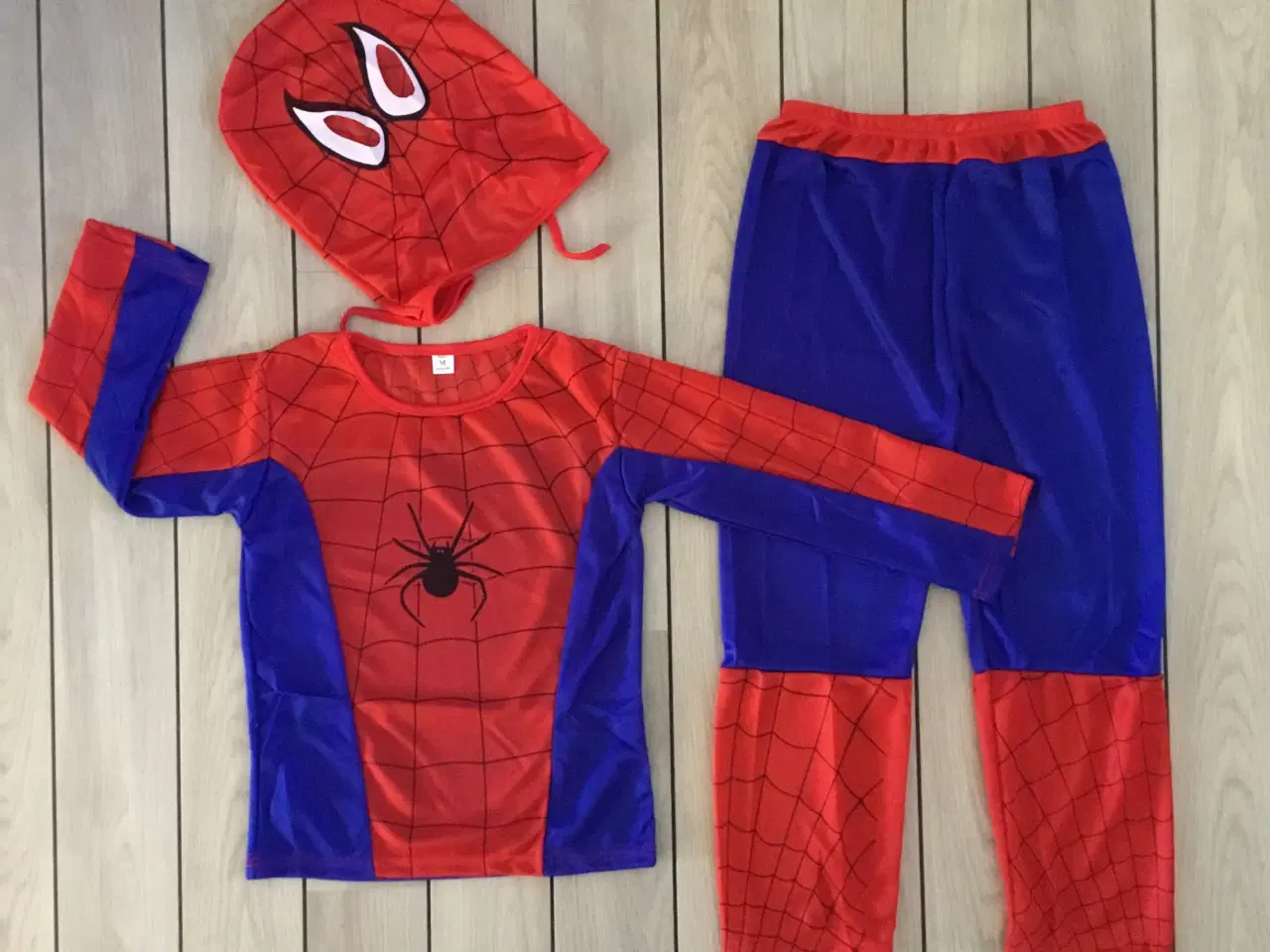 Billede 3 - Spiderman dragt str. 110 udklædningstøj kostume 