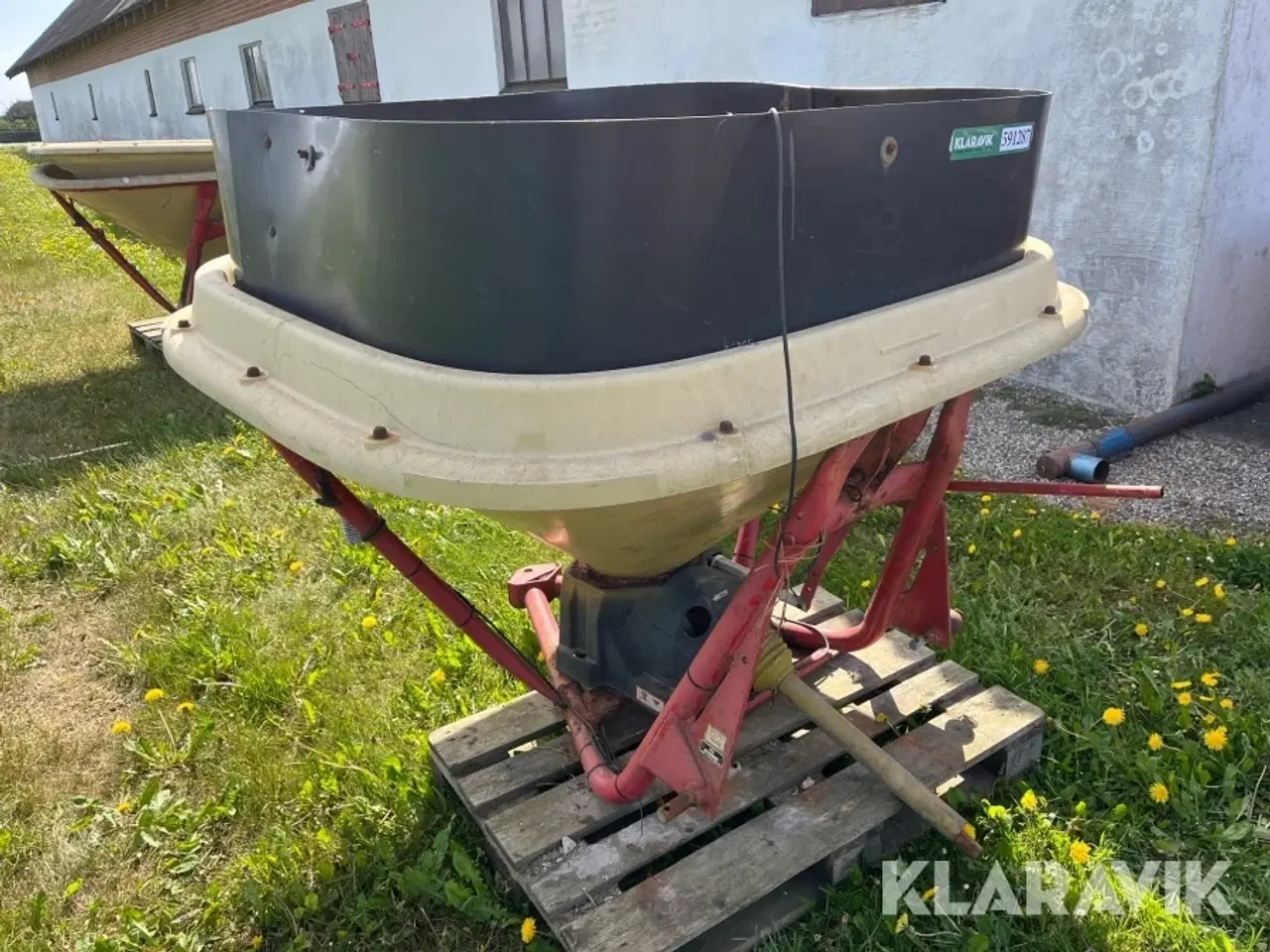 Billede 4 - Gødningsspreder / saltspreder Vicon - 1400kg