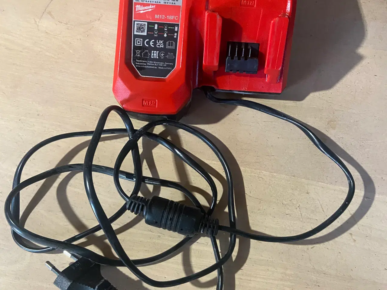 Billede 1 - Milwaukee lader m12-m18FC rapid charge