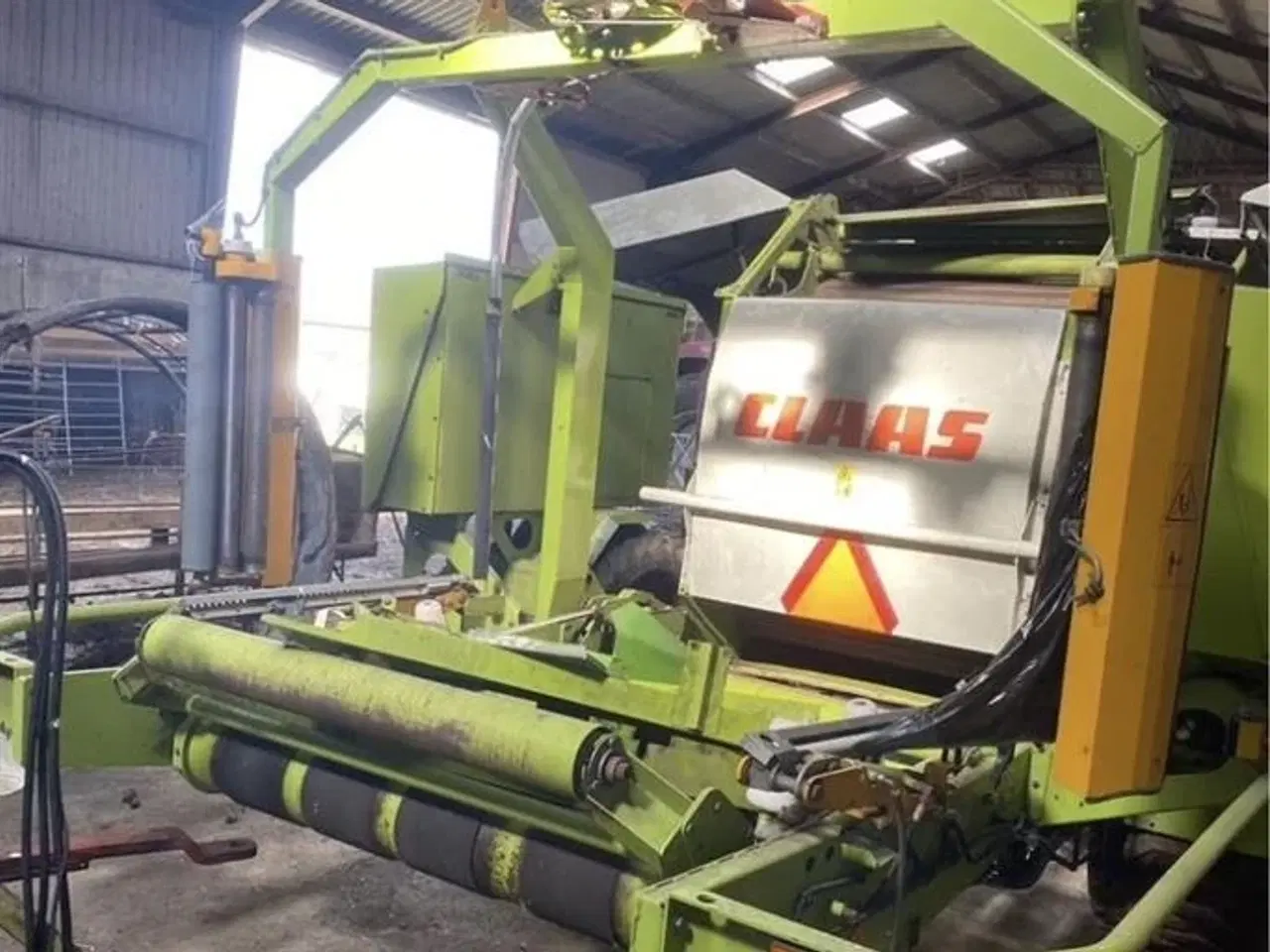 Billede 3 - CLAAS ROLLANT 255 RC UNIWRAP velholdt. Kun presset 28.000 baller