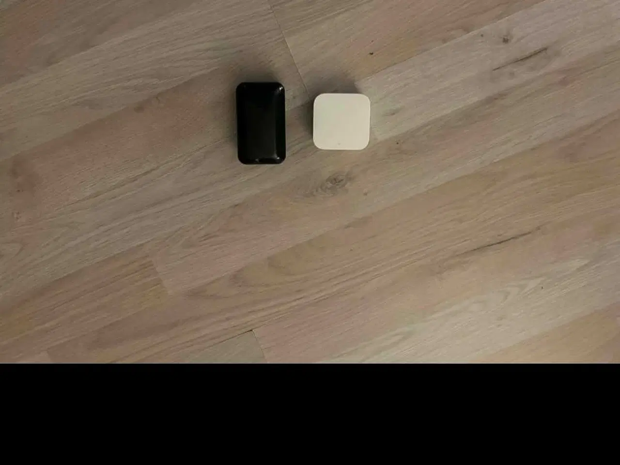 Billede 1 - 2 hørertelefoner 