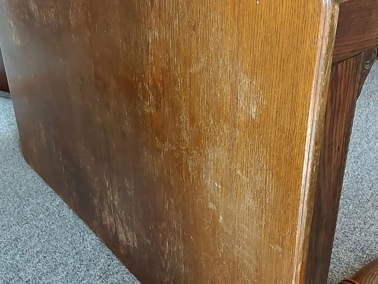 Billede 1 - Spisebord gammel egetræsbord 