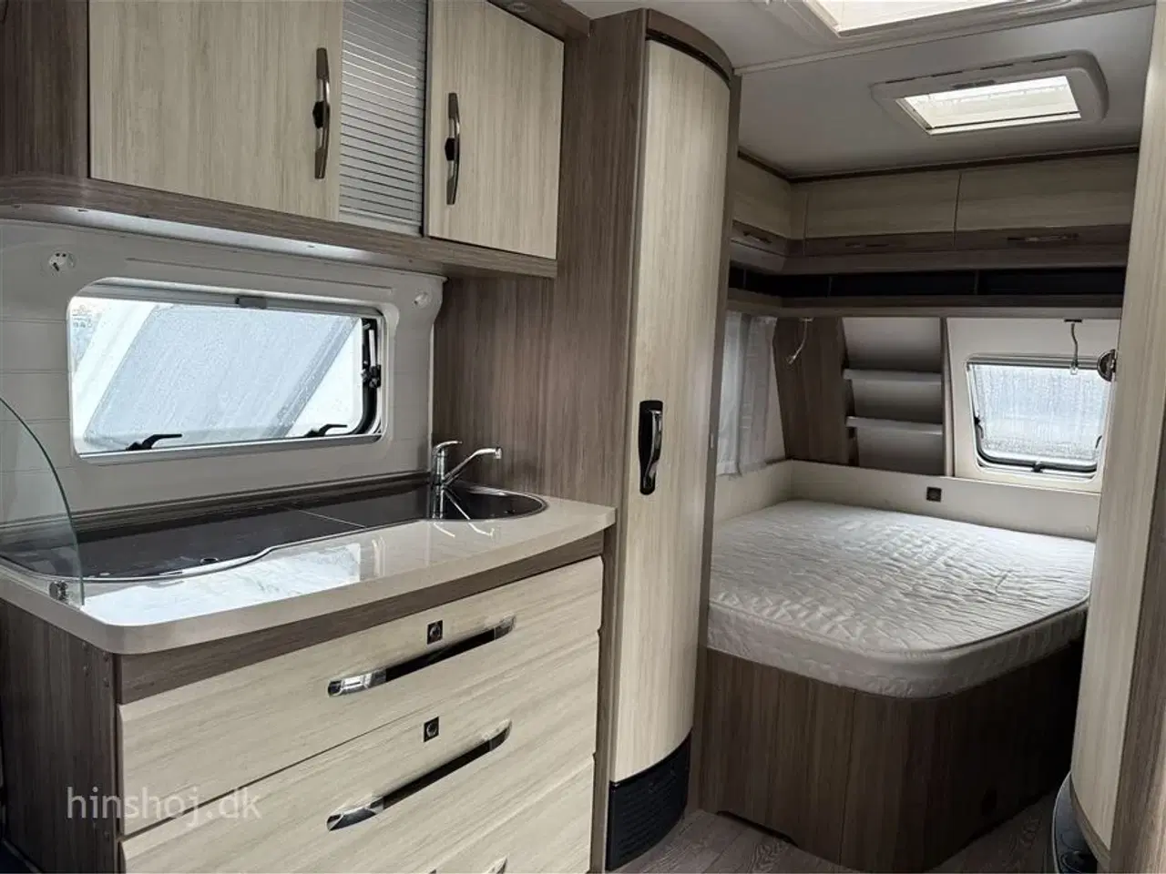 Billede 3 - 2017 - Hobby De Luxe 460 UFe   Dejlig vogn med rundsidegruppe og franskseng fra Hinshøj Caravan A/S