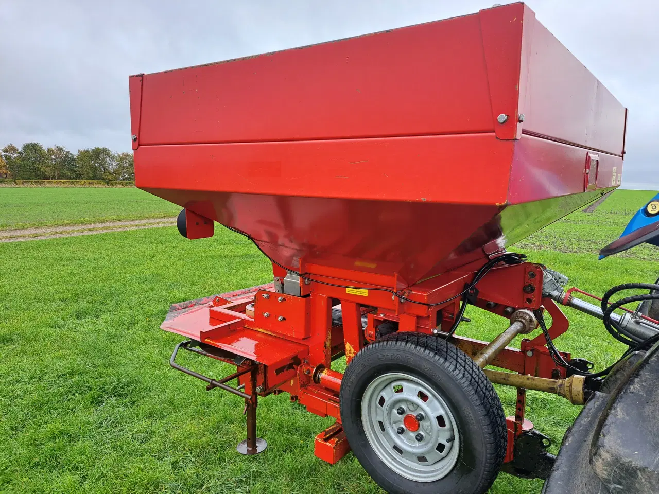 Billede 2 - Gødningsspreder Bredal B2