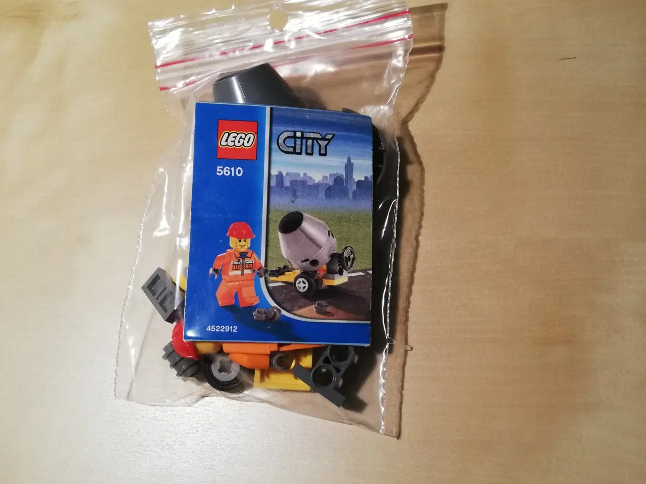 Billede 1 - Små Legosæt, 5610 + 5611 + 5612