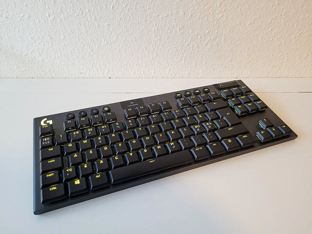 Billede 2 - Logitech G915 Lightspeed TKL tastatur sælges