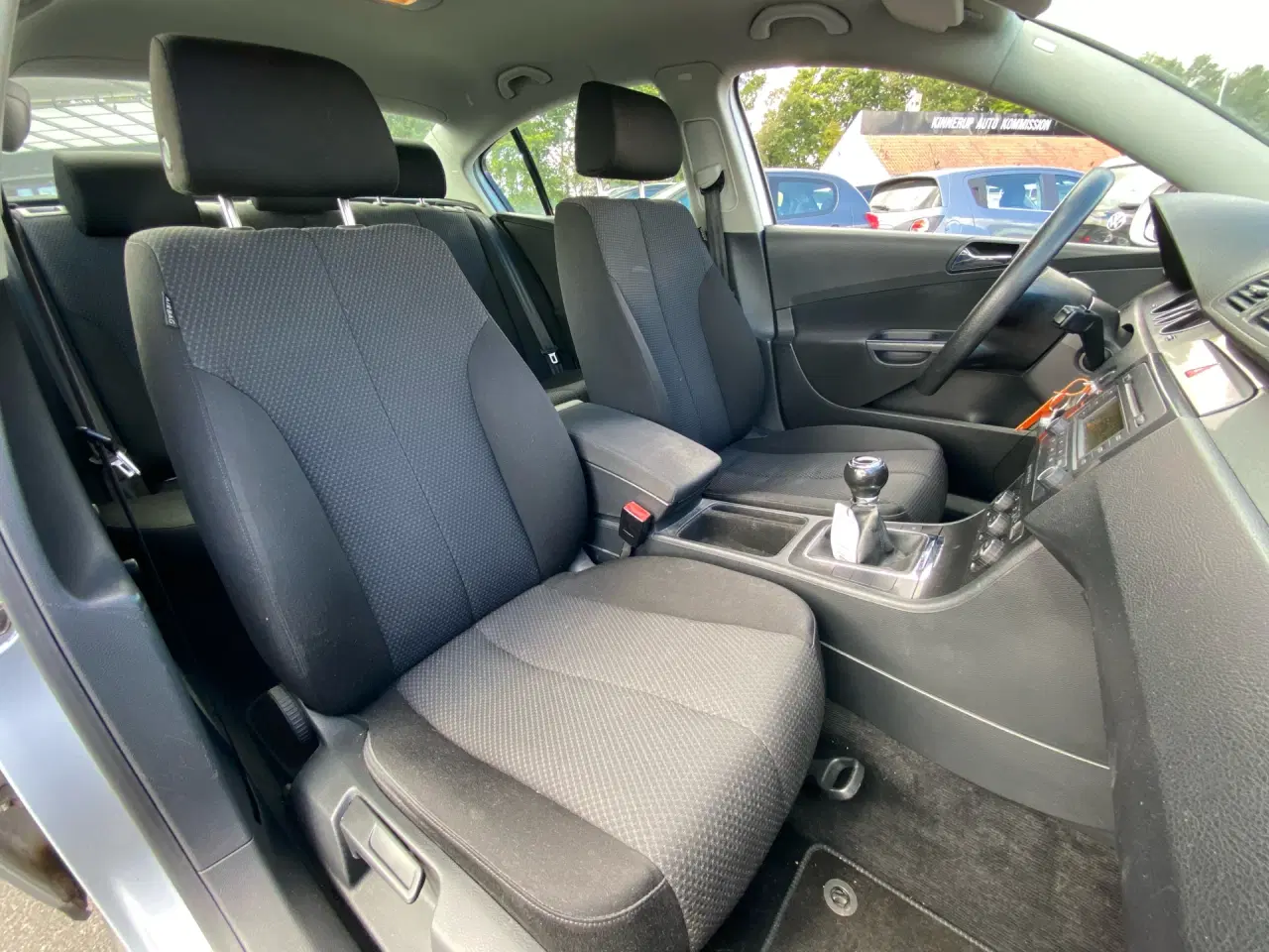 Billede 7 - VW Passat 1,6 FSI Comfortline 115HK 6g