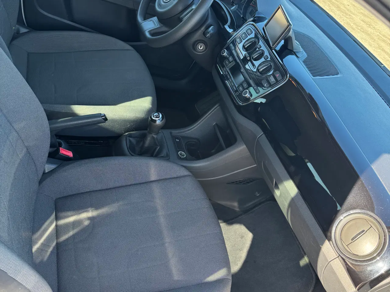 Billede 5 - VW UP! 1.0 75HK 5-dørs