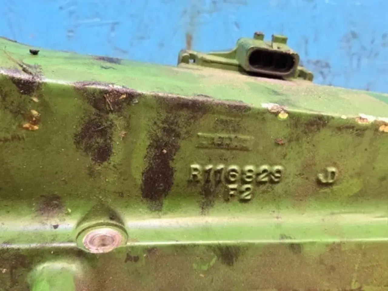 Billede 13 - John Deere 6125HZ001 Dæksel RE62233