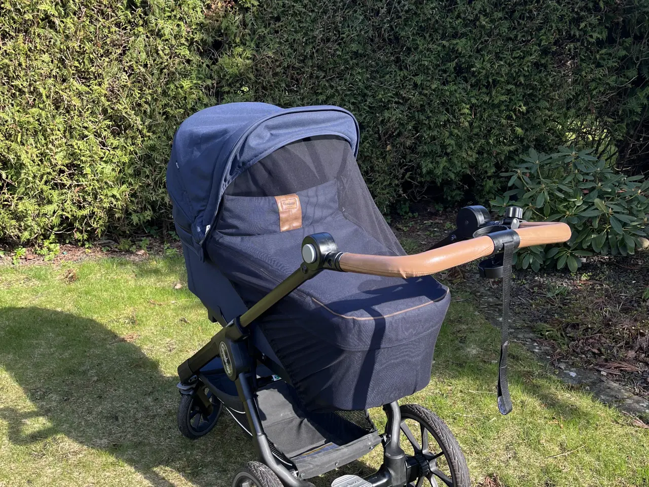 Billede 15 - Emmaljunga NXT90B – navy/cognac, velholdt, 3999 kr