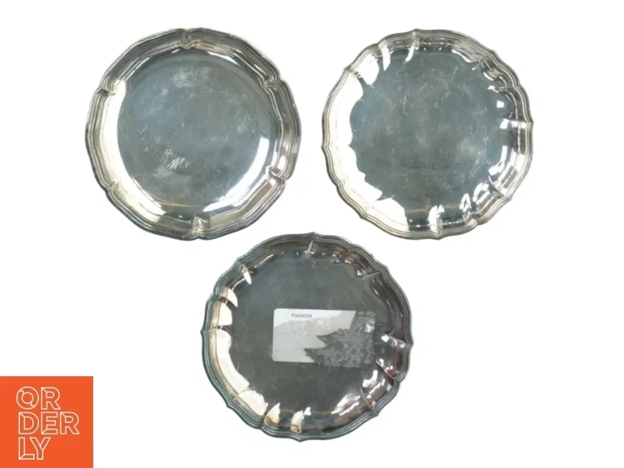 Billede 2 - Små “sølvbakker” (str. 12 cm)