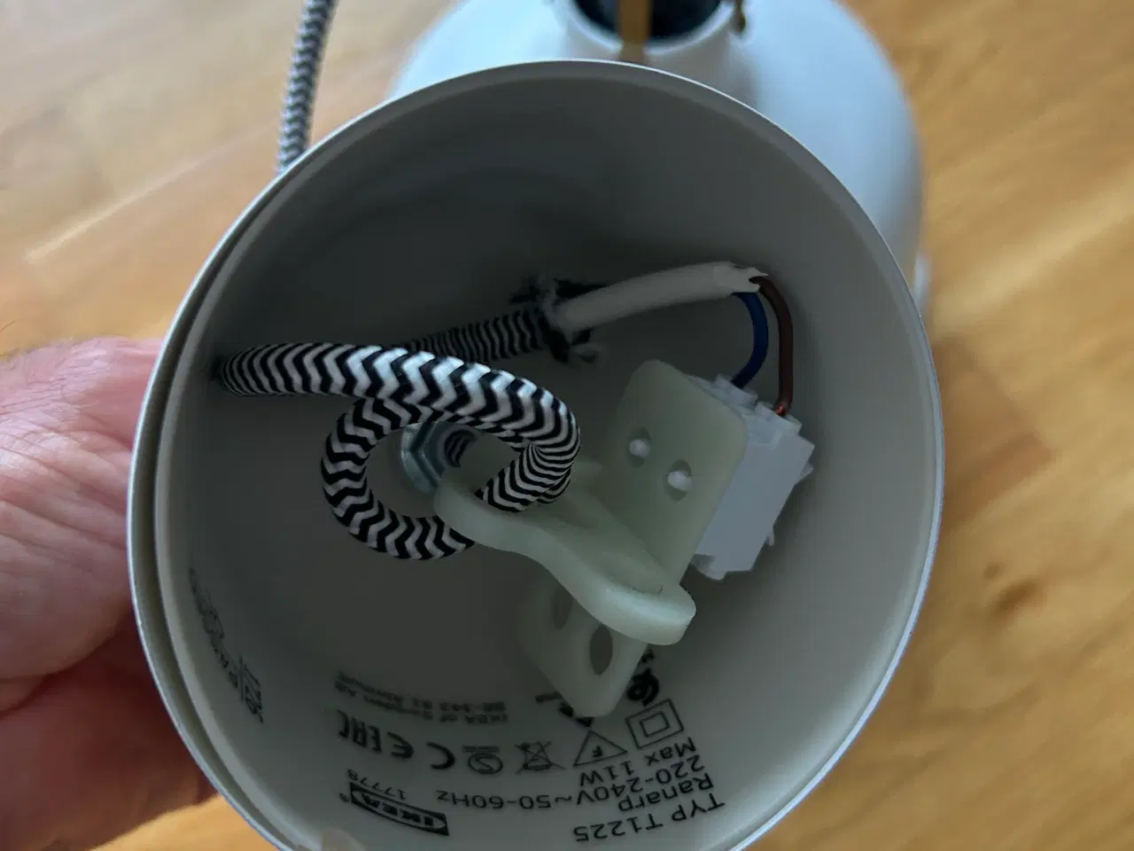Billede 3 - Næsten ny loftslampe Ikea