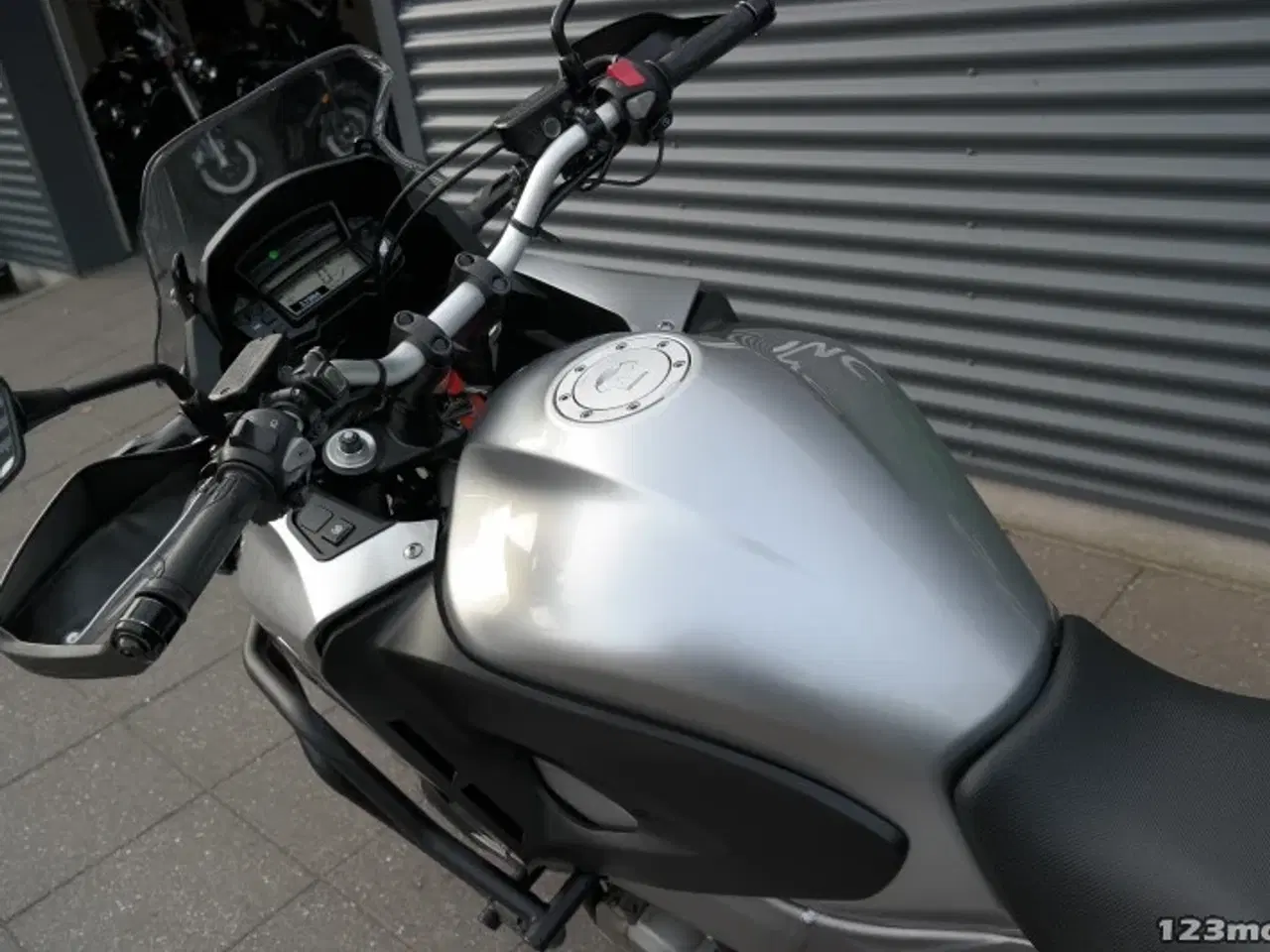 Billede 23 - Honda VFR 1200 X MC-SYD       BYTTER GERNE
