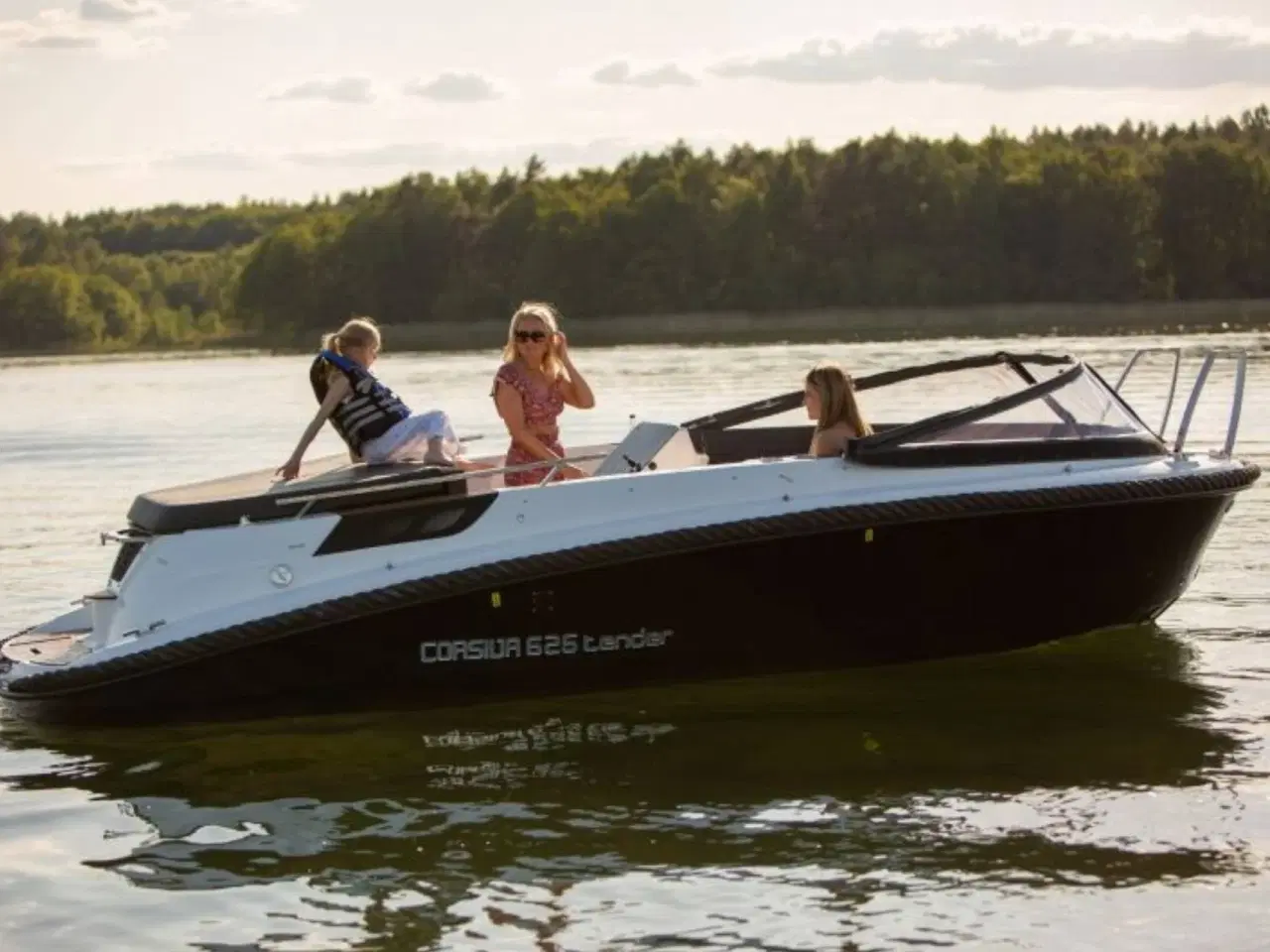 Billede 12 - Corsiva 625 Tender m/ 40HK Yamaha/Udstyr - DEMO båd