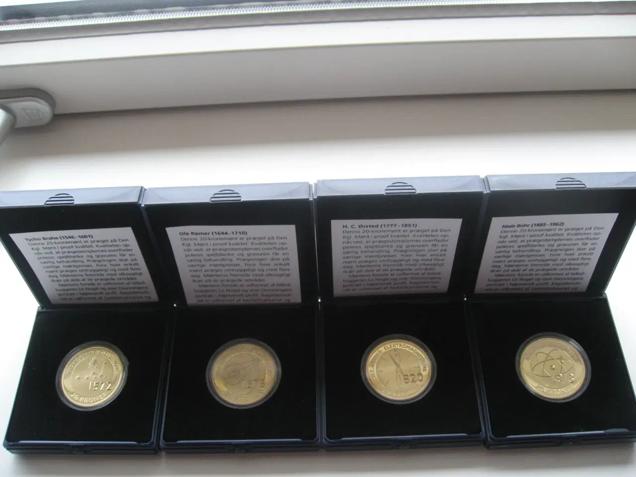 Billede 1 - KOMPLET PROOF Videnskabsmønter 4 i originale æsker