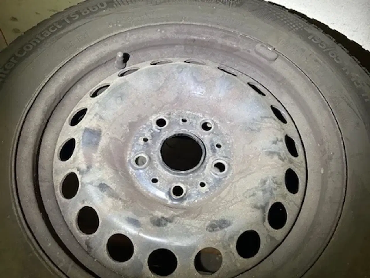 Billede 3 - VW 15" vinterhjul til Golf