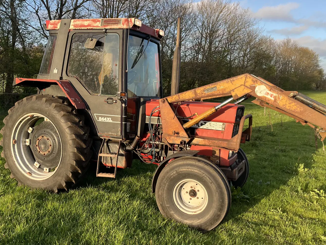 Billede 3 - Case ih 844 xl. Med frontlæsser 