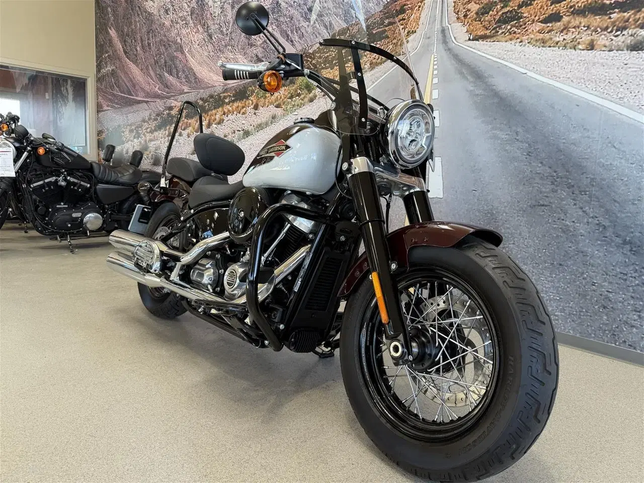 Billede 3 - Harley-Davidson FLSL SOFTAIL SLIM 107"