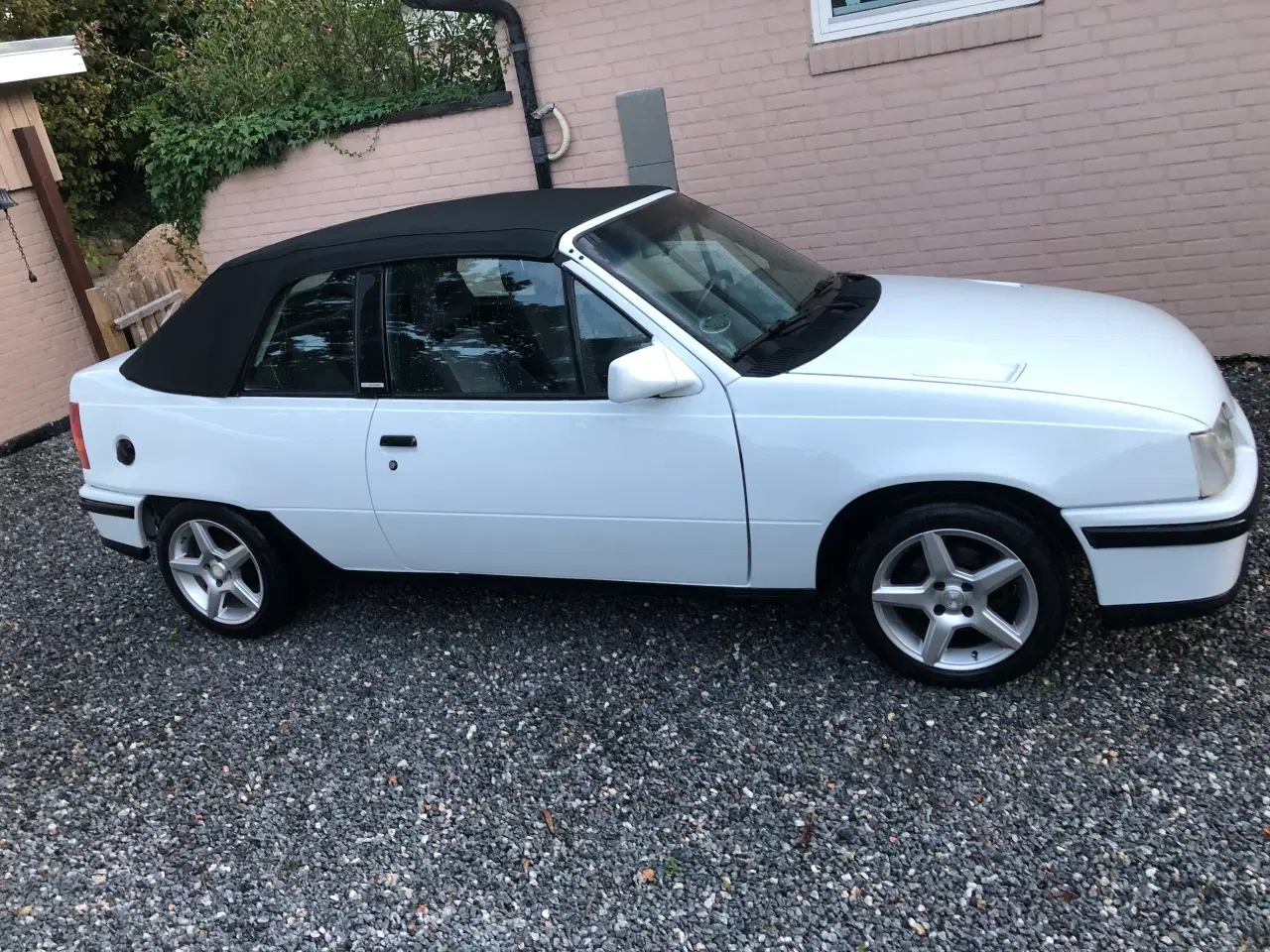 Billede 2 - Unik Opel Kadett gsi cabriolet veteranbil