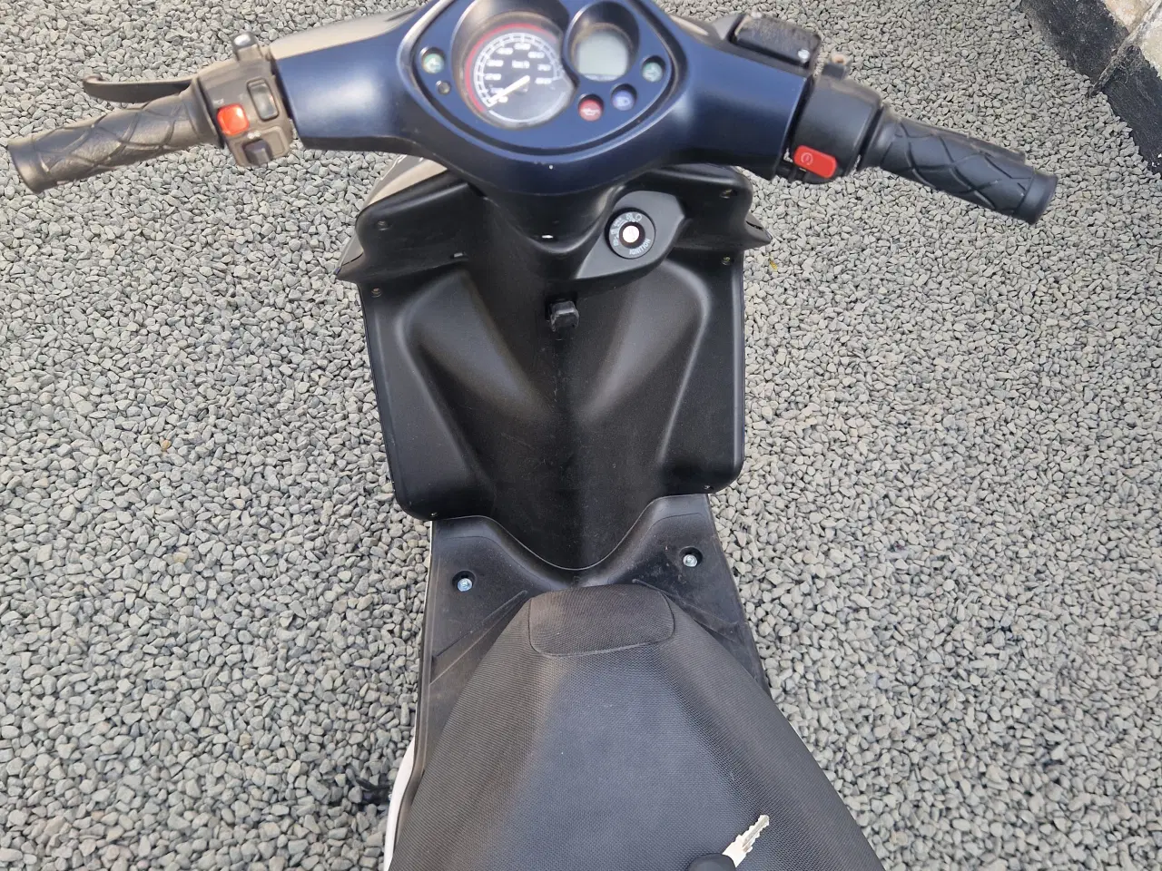 Billede 6 - Dansk Yamaha Jog R 2011