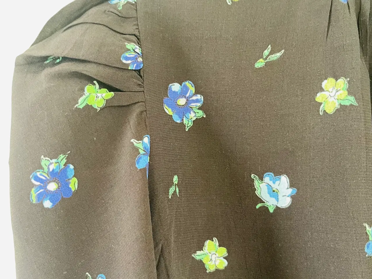 Billede 3 - Ny Cubus bluse