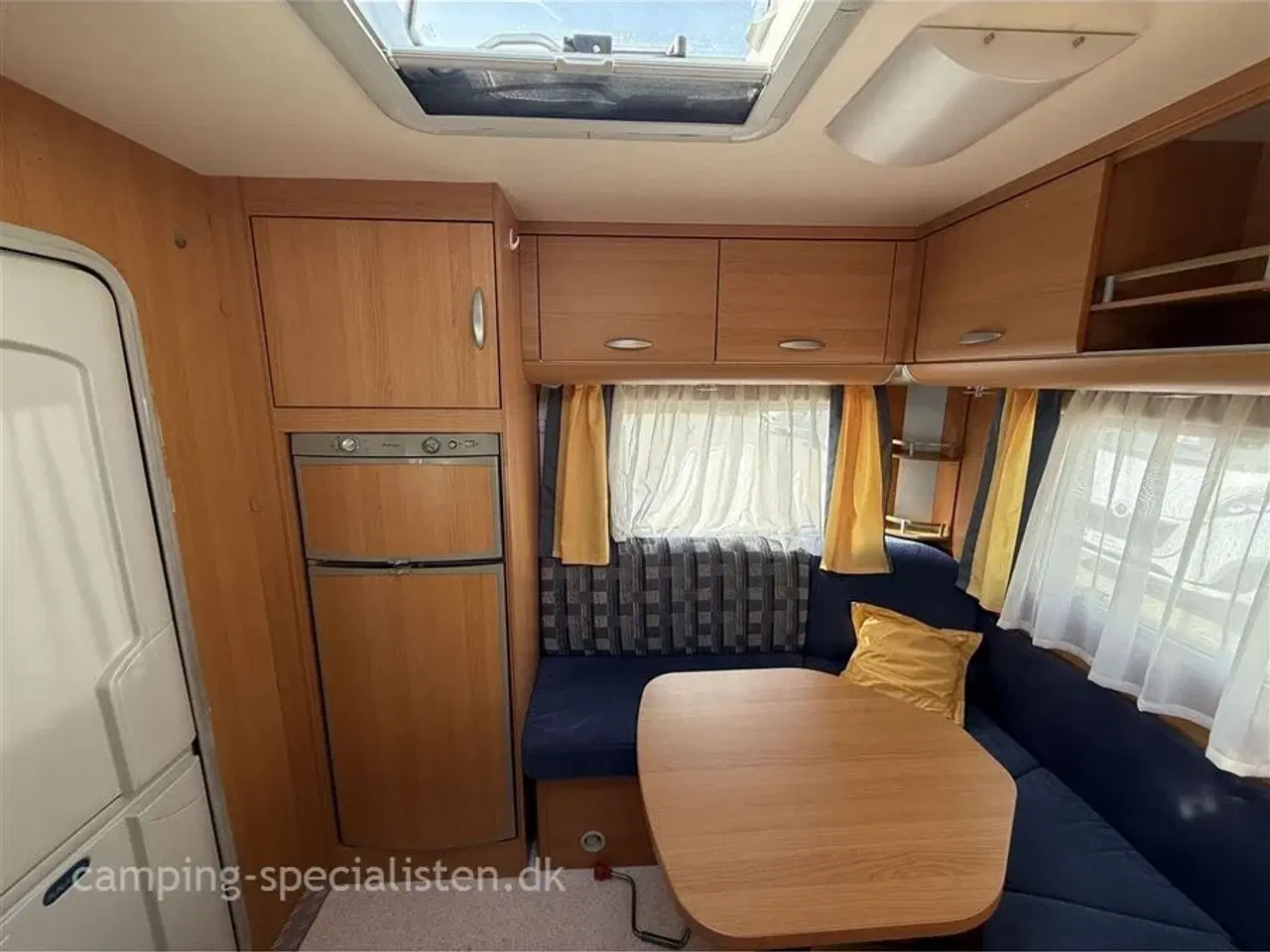 Billede 5 - 2007 - Knaus Sport 450 FS   Knaus Sport 450 FS 2007 - Se den nu hos Camping-Specialisten.dk