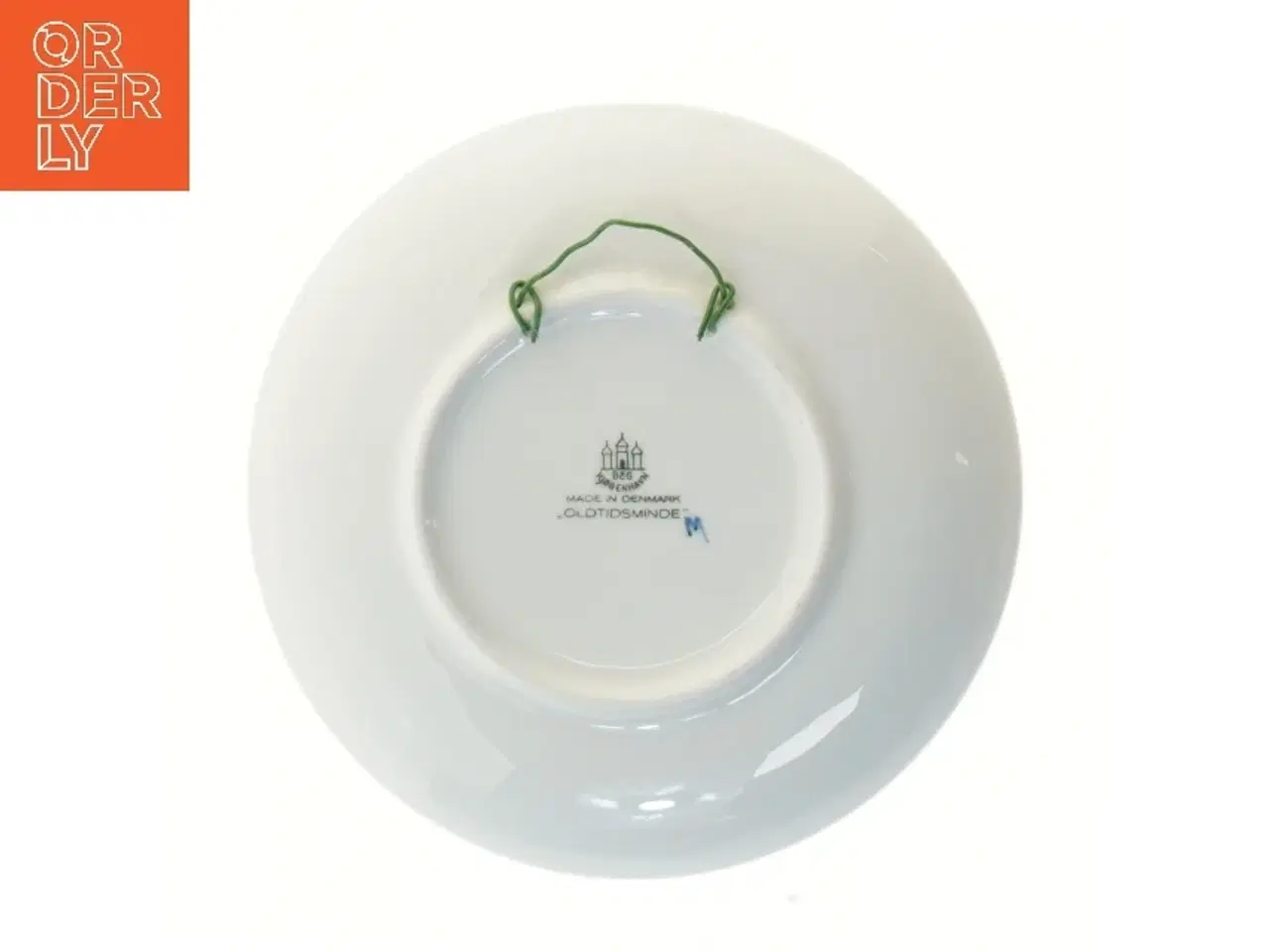 Billede 2 - Juleplatte Bing & Grøndahl 1962 fra Bing & Grøndahl (str. Ø 18,2 cm)