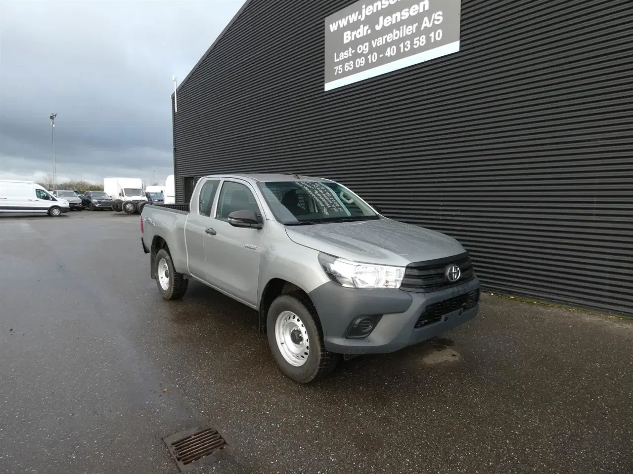 Billede 1 - Toyota HiLux Extra Cab 2,4 D-4D T2 AWD 150HK Pick-Up 6g