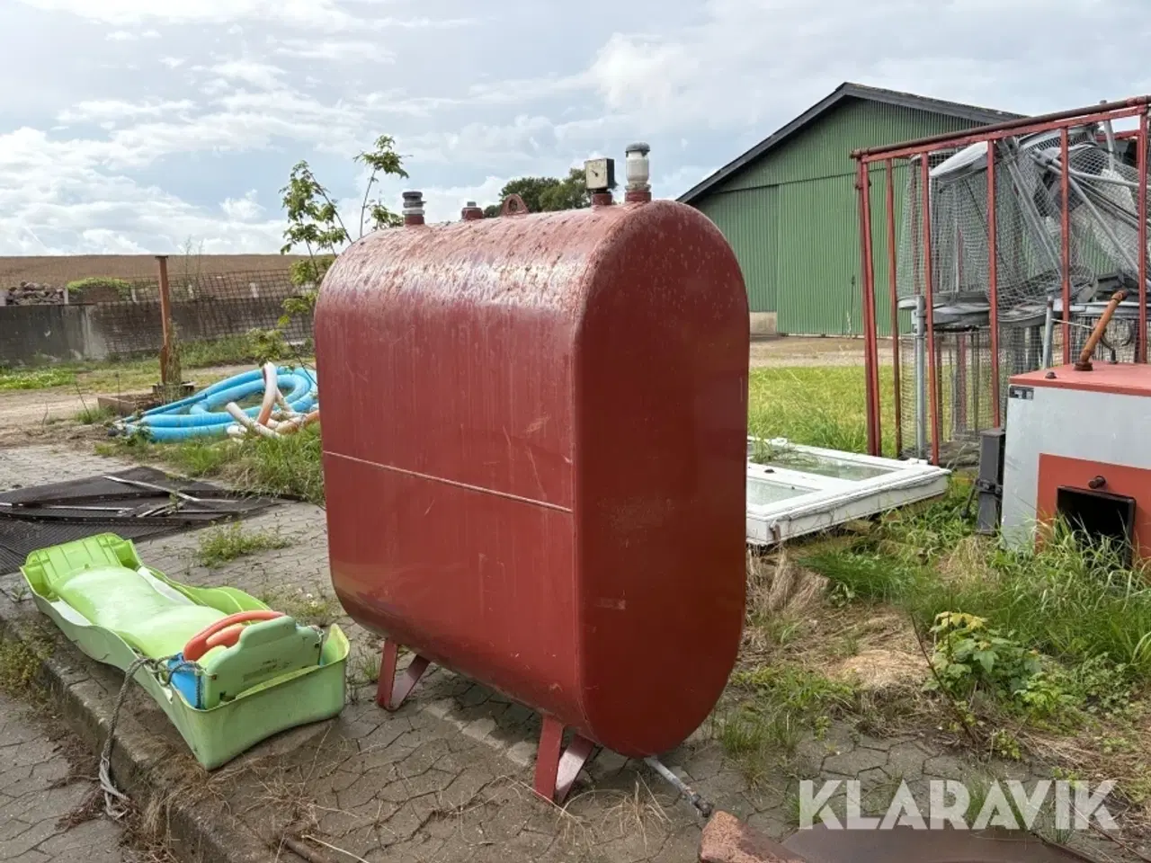 Billede 1 - Olietank Roug 1200L