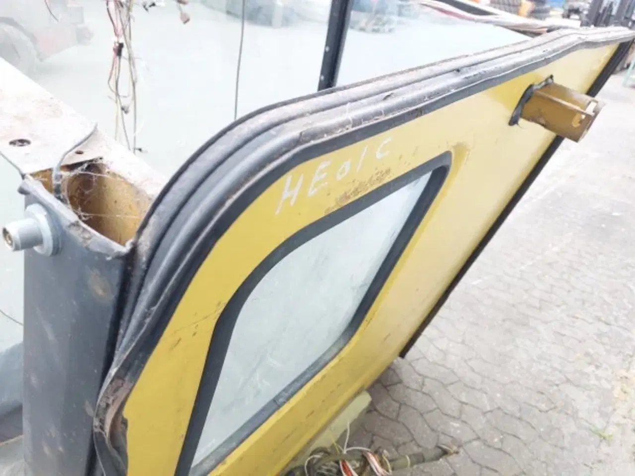 Billede 19 - New Holland TF78 Kabine