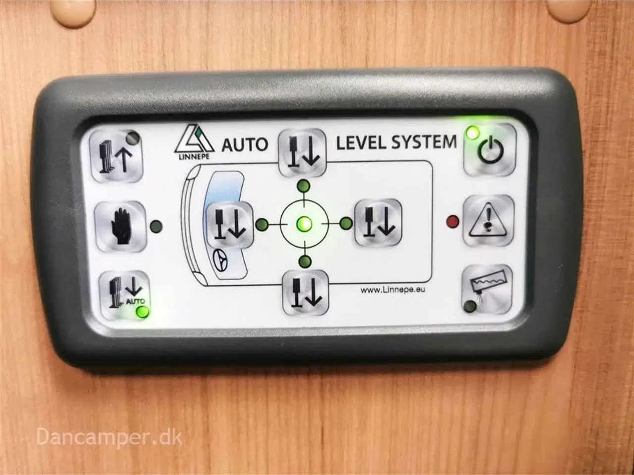 Billede 43 - 2013 - Hymer B 698   ANVISNINGSBIL! FLOT helintegreret Hymer med Queensbed - 4500kg - Solceller, Hydrauliske støtteben, Inverter