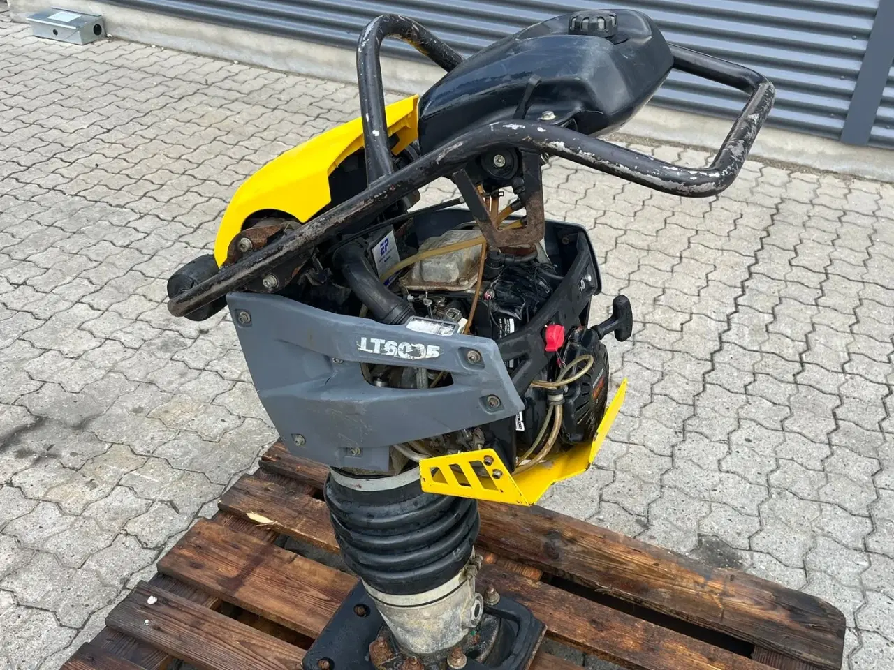 Billede 2 - Atlas Copco lt6005 Jordloppe med bred fod