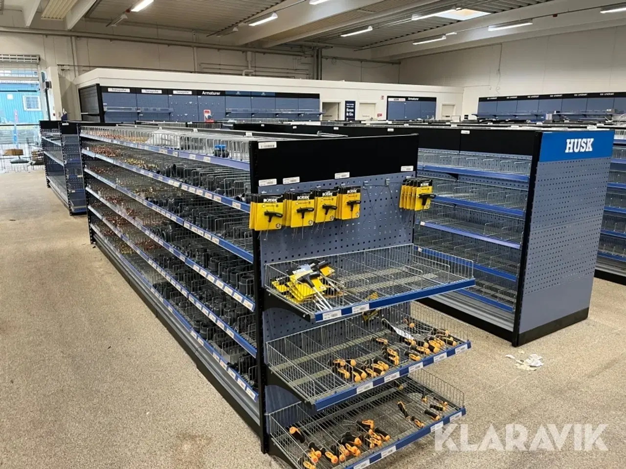 Billede 1 - Værksteds/butik inventar