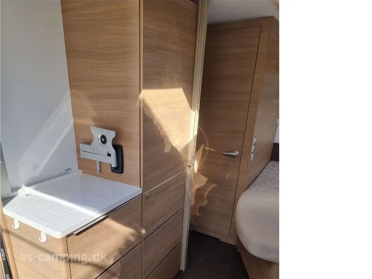 Billede 5 - 2016 - Adria Adora Silver "Jubilæumsmodel" 522 UP m. Alde   Hysterisk velholdt campingvogn med Alde