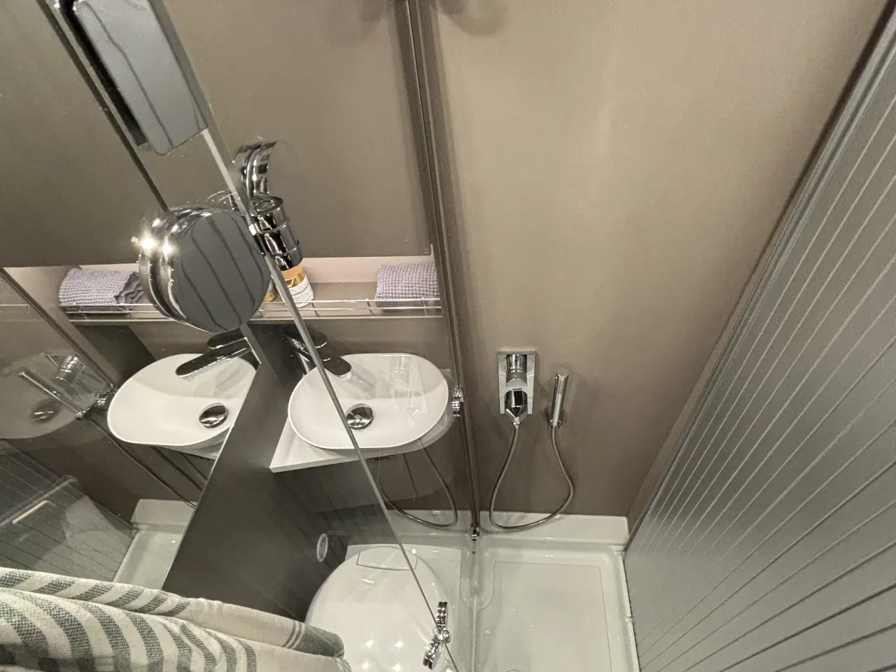 Billede 8 - Bravia 636 med aut. gear og 180 Hk.