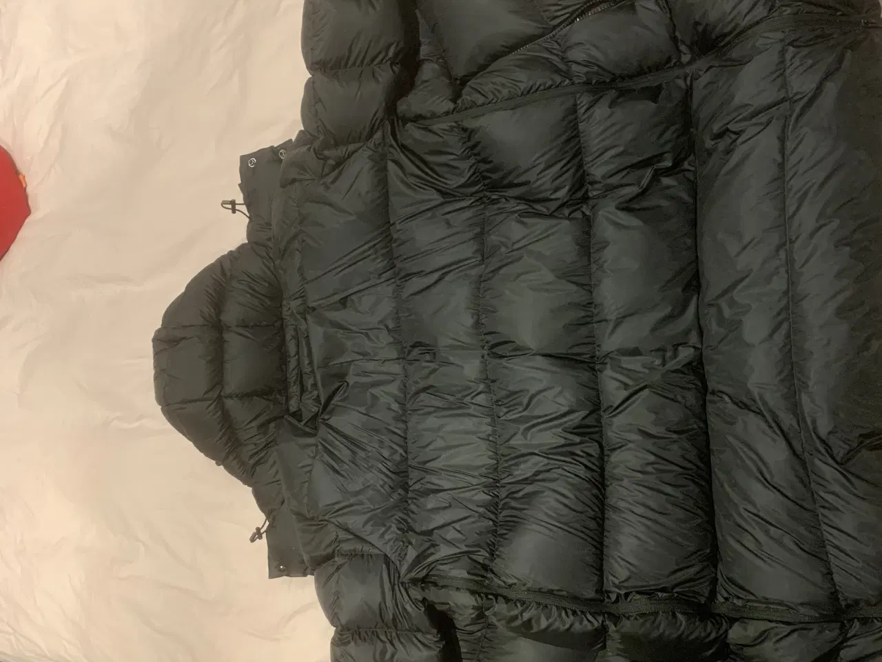 Billede 4 - Lang Hugo boss vinterjakke 3000kr