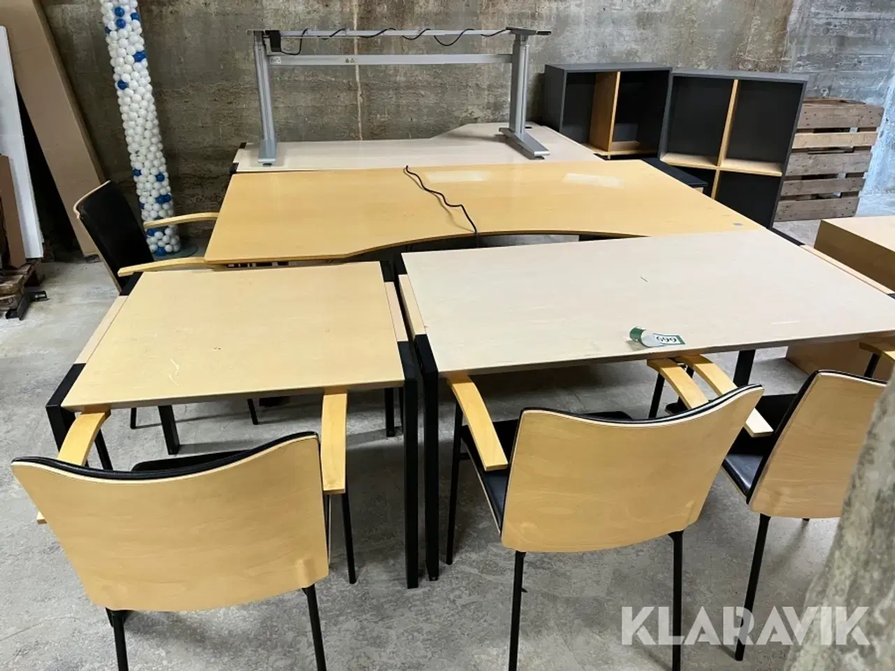 Billede 1 - Inventar stole/borde/skabe