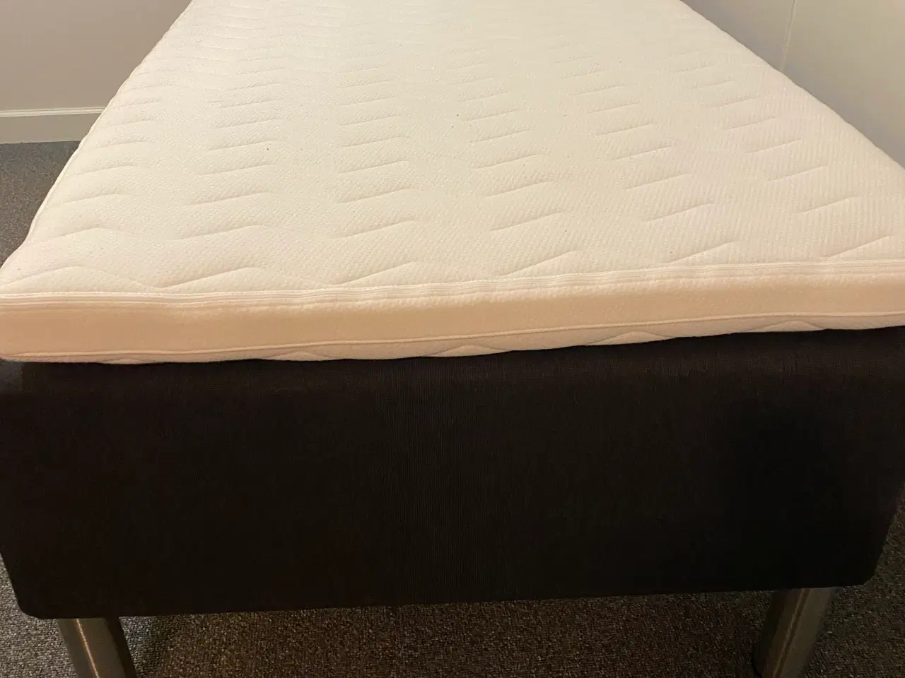 Billede 2 - Gold boksmadras med topmadras