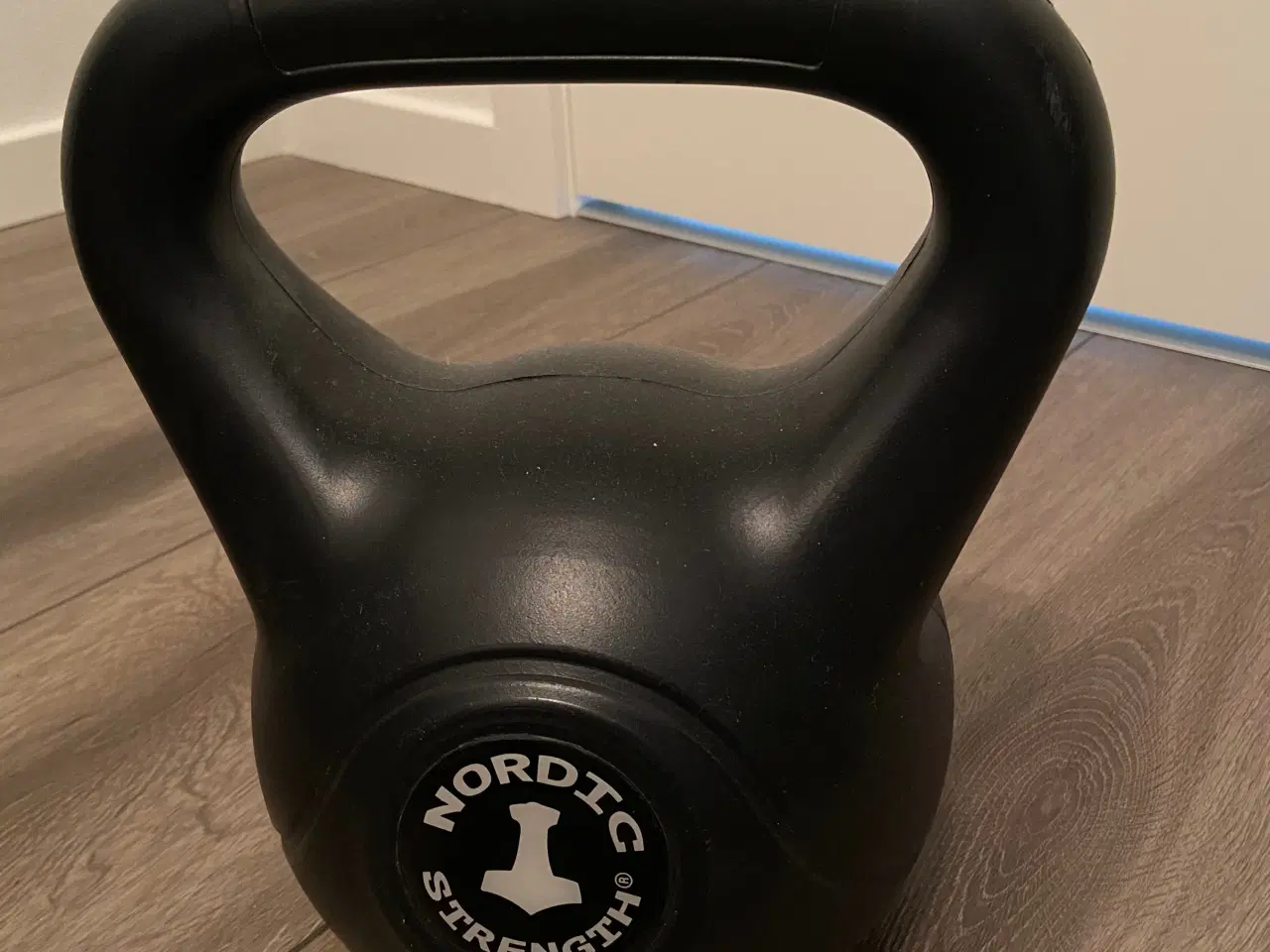 Billede 2 - Kettlebell 8 kg - Plast