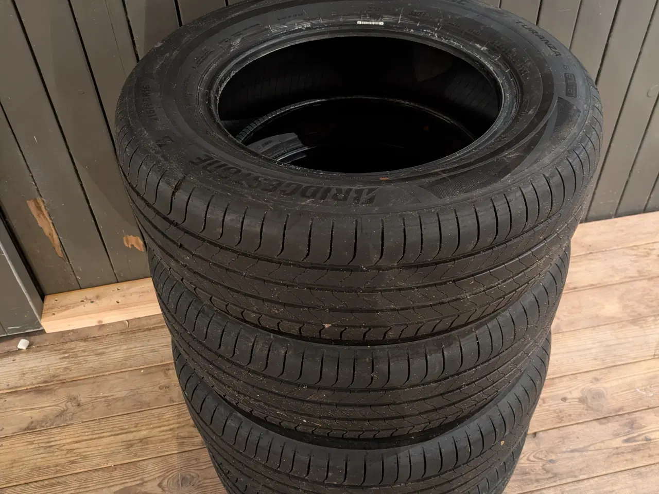 Billede 1 - 215/65 R16 102H Bridgestone Turanza T6 Enliten