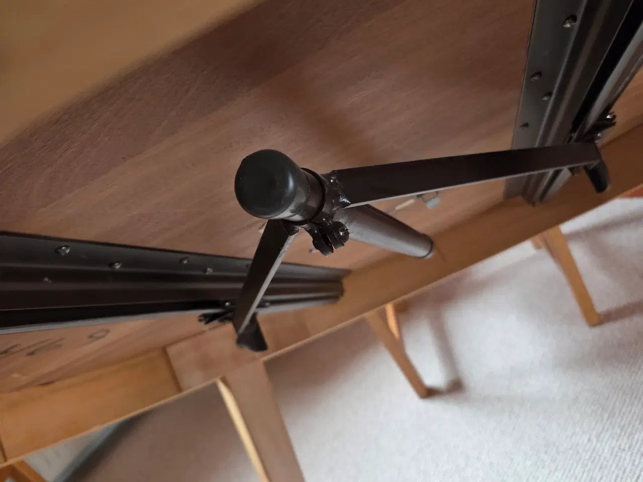 Billede 5 - Spisebord med 6 stole , spisebord  omann junn.