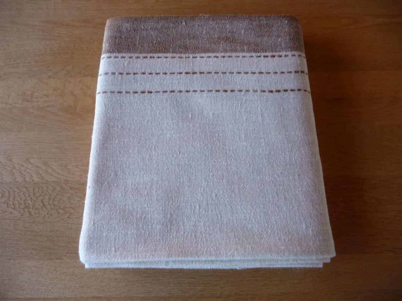 Billede 2 - DUG - BORDDUG - L 210 cm - B 130 cm