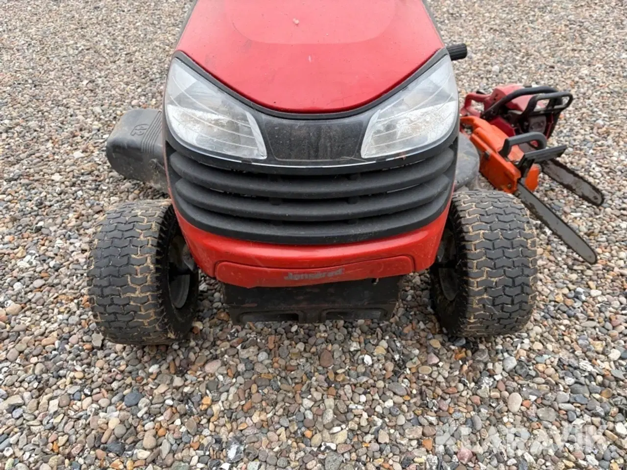 Billede 7 - Havetraktor og save Jonsered LT2317A