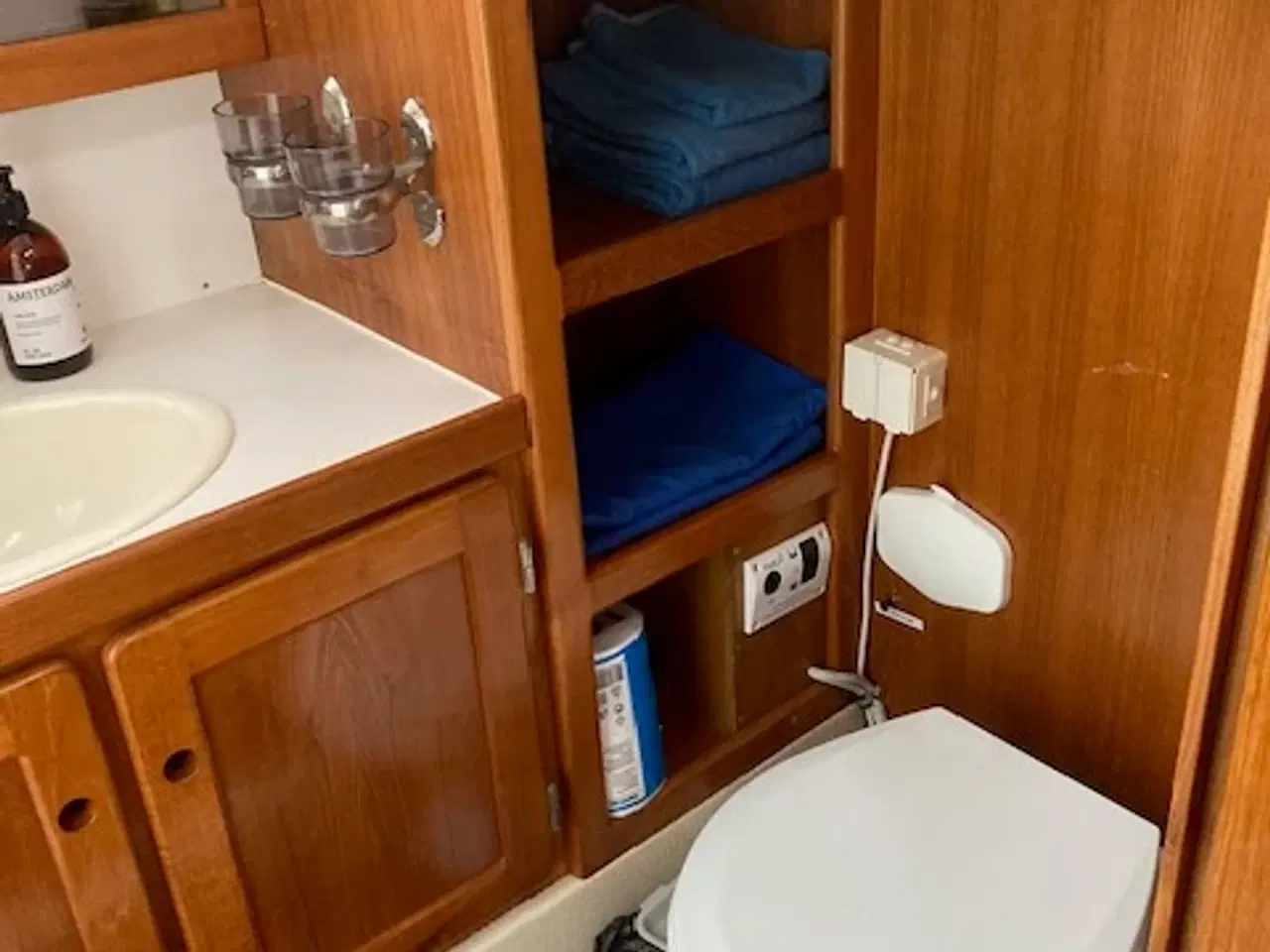 Billede 8 - Nimbus 4000 Motorbåd Med flybridge