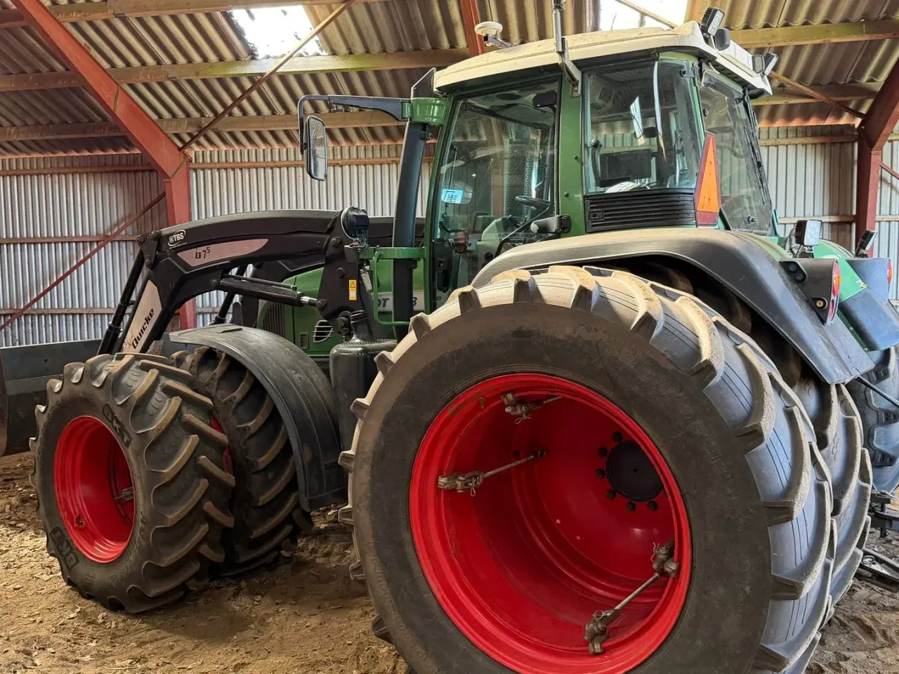 Billede 6 - Fendt 718 Vario TMS med læsser og tvillingehjul hele vejen rundt