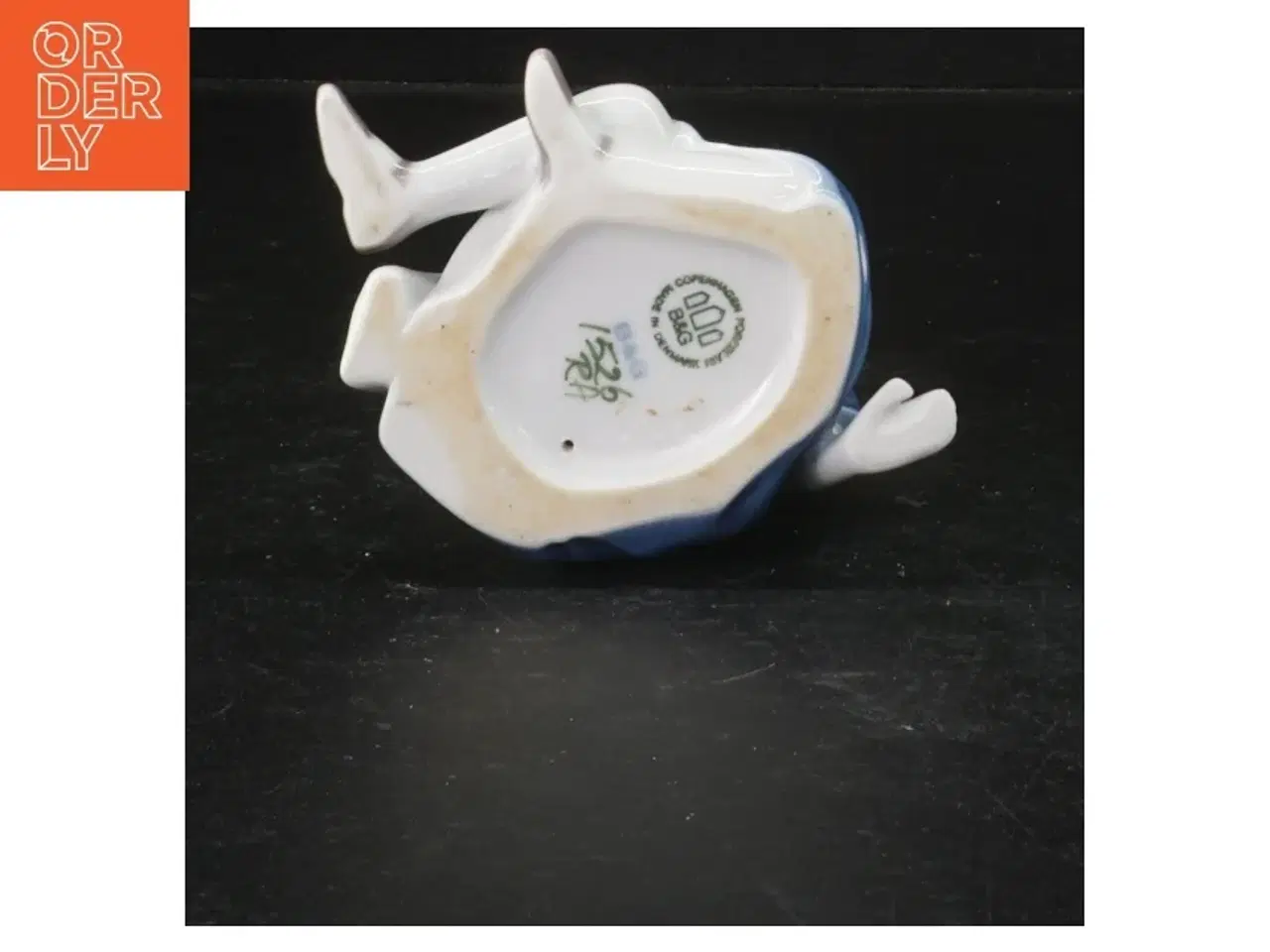 Billede 2 - Porcelænsfigur af siddende pige