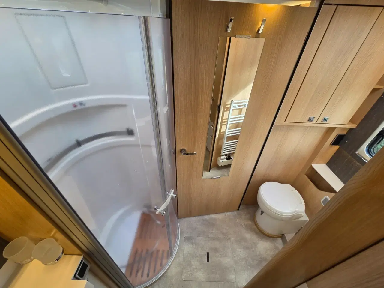Billede 19 - Hymer B-ML I880 2,0 CDi 170 aut.