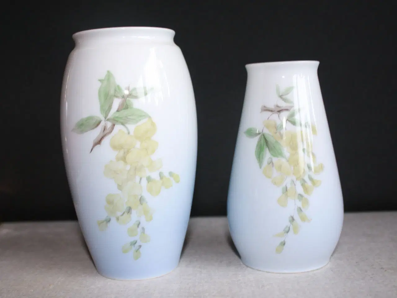 Billede 1 - Vaser med guldregn fra Bing og Grøndahl