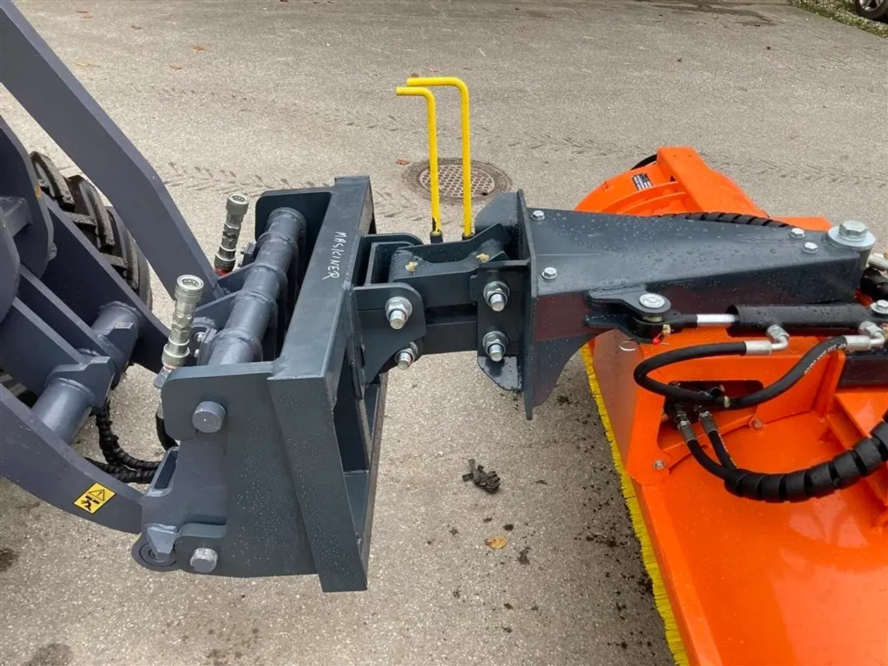 Billede 7 - - - - J-Maskiner 180